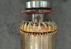 YE2電機(jī)西安電機(jī)廠技術(shù)員關(guān)于高壓電機(jī)端部捆扎的重要性分析。